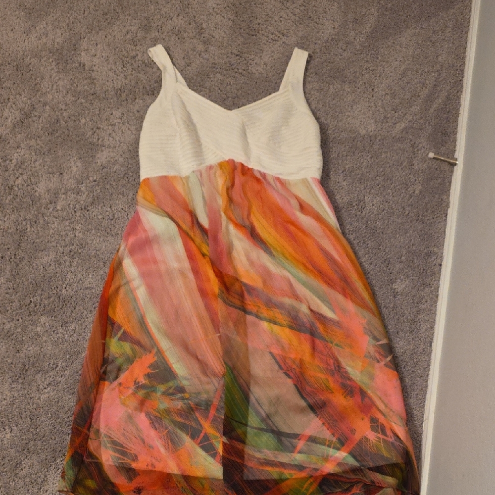 Robbie Bee Sleeveless V-neck Maxi Dress